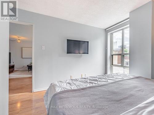 301 - 80 Charles Street E, Toronto, ON - Indoor Photo Showing Bedroom