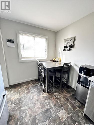 223 4Th Street, Weyburn, SK - Indoor Photo Showing Dining Room