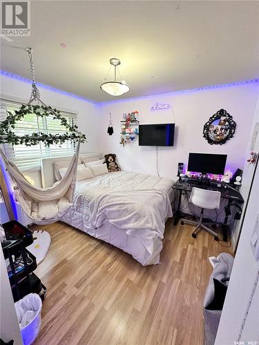 223 4Th Street, Weyburn, SK - Indoor Photo Showing Bedroom