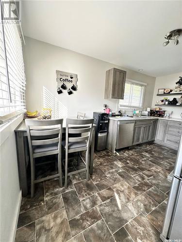 223 4Th Street, Weyburn, SK - Indoor Photo Showing Dining Room