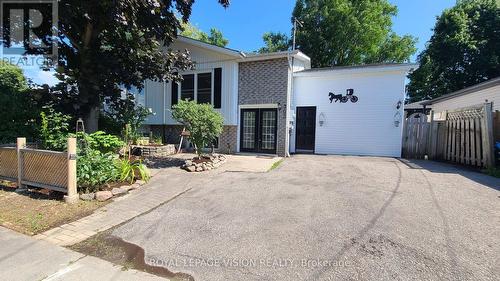 303 Beech Street W, Whitby, ON - Outdoor