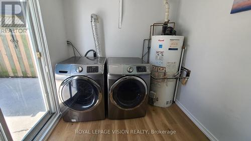 303 Beech Street W, Whitby, ON - Indoor Photo Showing Laundry Room