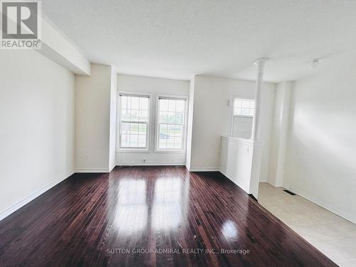 10587 Woodbine Avenue, Markham, ON - Indoor Photo Showing Other Room