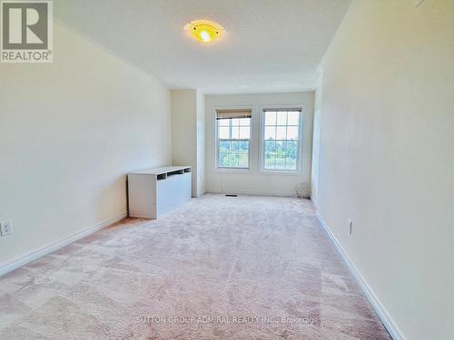 10587 Woodbine Avenue, Markham, ON - Indoor Photo Showing Other Room