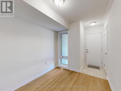 41 Kintall Way, Vaughan, ON - Indoor Photo Showing Other Room