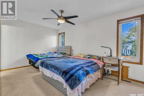 742 Cowley Road, Saskatoon, SK - Indoor Photo Showing Bedroom