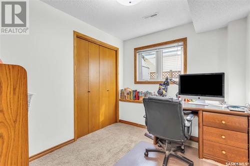 742 Cowley Road, Saskatoon, SK - Indoor Photo Showing Office