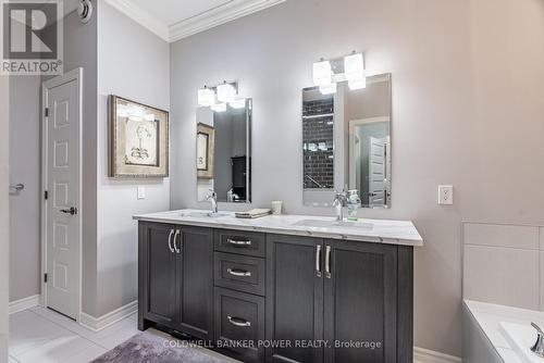 1580 Moe Norman Place, London, ON - Indoor Photo Showing Bathroom