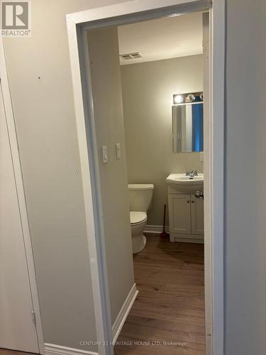 304 - 31 Parkside Drive, St. Thomas, ON - Indoor Photo Showing Bathroom