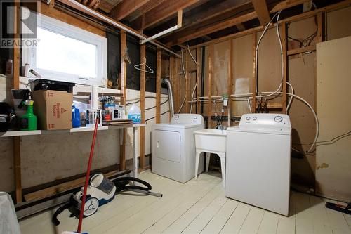 328 Newfoundland Drive, St. John'S, NL - Indoor Photo Showing Laundry Room