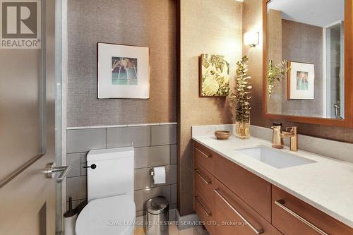 505 - 190 St George Street, Toronto, ON - Indoor Photo Showing Bathroom