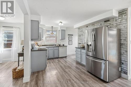 6 Orchard View Boulevard, Clarington, ON - Indoor Photo Showing Kitchen