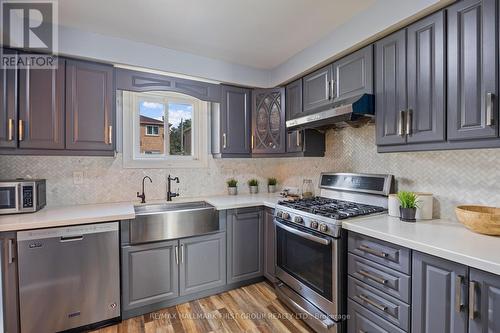 35 Radford Drive, Ajax, ON - Indoor Photo Showing Kitchen With Upgraded Kitchen