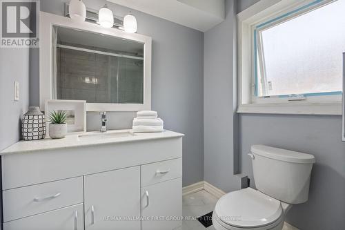 35 Radford Drive, Ajax, ON - Indoor Photo Showing Bathroom