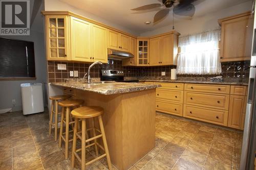 11 Henrietta Ave, Sault Ste. Marie, ON - Indoor Photo Showing Kitchen