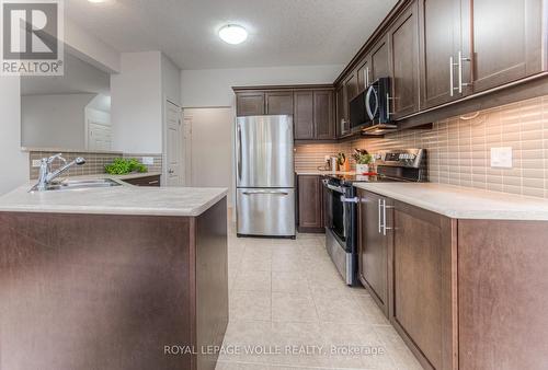 418 Westcroft Drive, Waterloo, ON - Indoor Photo Showing Kitchen With Stainless Steel Kitchen With Double Sink