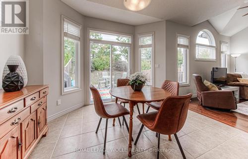 418 Westcroft Drive, Waterloo, ON - Indoor Photo Showing Dining Room