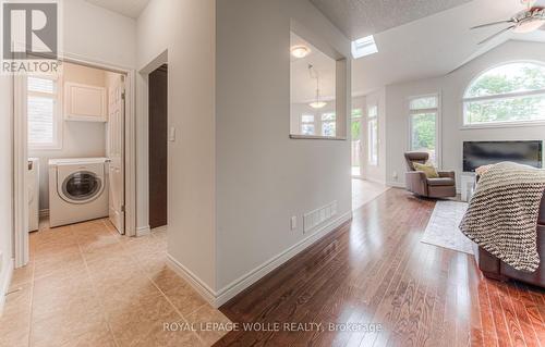 418 Westcroft Drive, Waterloo, ON - Indoor Photo Showing Other Room