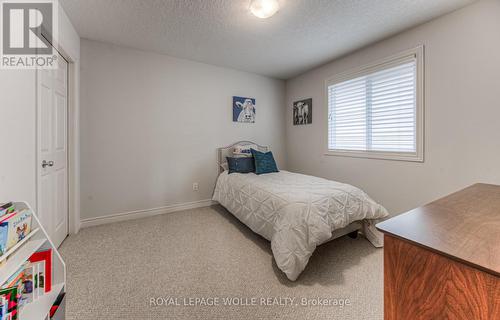 418 Westcroft Drive, Waterloo, ON - Indoor Photo Showing Bedroom