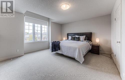 418 Westcroft Drive, Waterloo, ON - Indoor Photo Showing Bedroom