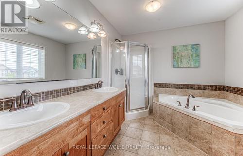 418 Westcroft Drive, Waterloo, ON - Indoor Photo Showing Bathroom