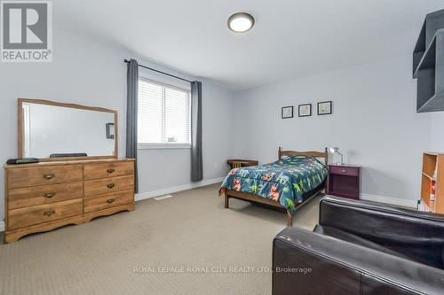 89 Law Drive, Guelph, ON - Indoor Photo Showing Bedroom