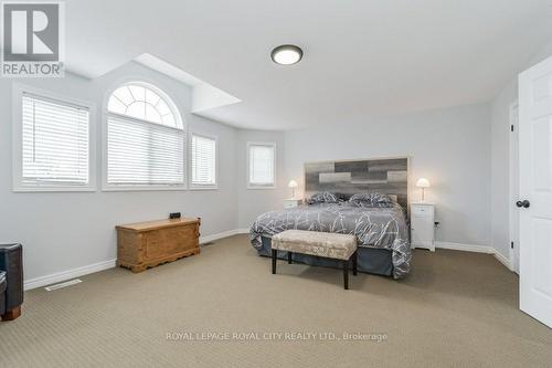 89 Law Drive, Guelph, ON - Indoor Photo Showing Bedroom