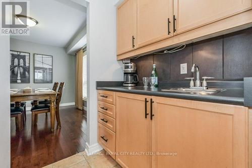 89 Law Drive, Guelph, ON - Indoor Photo Showing Kitchen