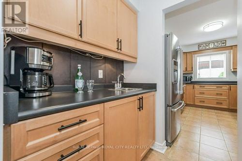 89 Law Drive, Guelph, ON - Indoor Photo Showing Kitchen