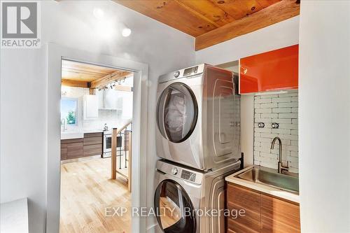 11 Crestwood Drive, Barrie, ON - Indoor Photo Showing Laundry Room