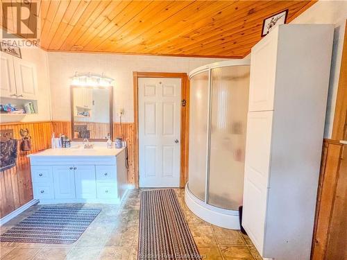 60 Maple Ridge Road, Thessalon, ON - Indoor Photo Showing Bathroom