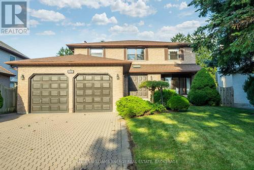 569 Prestwick Drive, Oshawa (Mclaughlin), ON - Outdoor With Facade