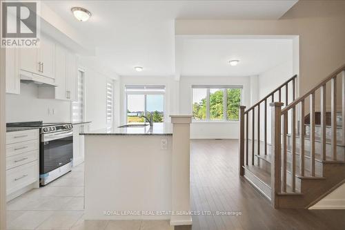 1472 Rose Way, Milton, ON - Indoor Photo Showing Kitchen With Upgraded Kitchen