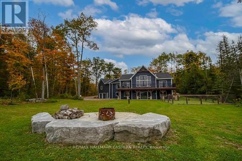 115 Hall Drive, Galway-Cavendish And Harvey, ON - Outdoor With Deck Patio Veranda