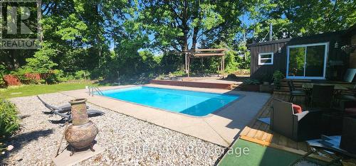 1569 Hwy 6, Hamilton, ON - Outdoor With In Ground Pool