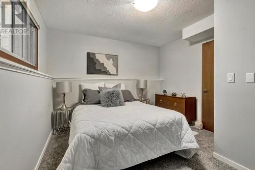 1401 Ponderosa Road, West Kelowna, BC - Indoor Photo Showing Bedroom