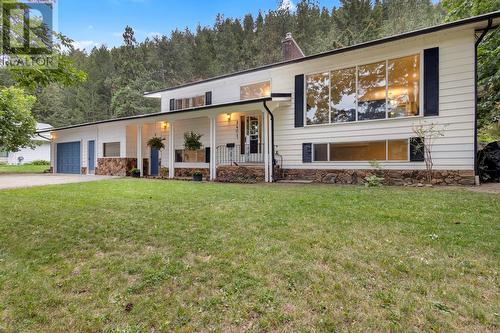 1401 Ponderosa Road, West Kelowna, BC - Outdoor