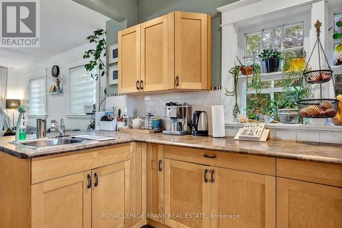 614 River Road S, Peterborough (Ashburnham), ON - Indoor Photo Showing Kitchen With Double Sink