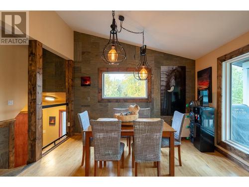 395 Valhalla Road, Prince George, BC - Indoor Photo Showing Dining Room