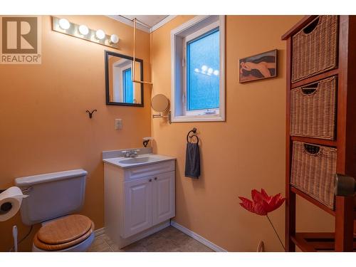 395 Valhalla Road, Prince George, BC - Indoor Photo Showing Bathroom