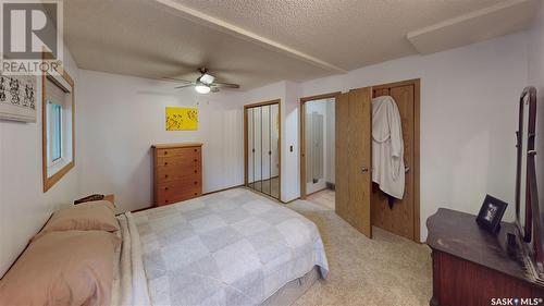 858 Dorothy Street, Regina, SK - Indoor Photo Showing Bedroom