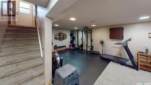 858 Dorothy Street, Regina, SK - Indoor Photo Showing Gym Room