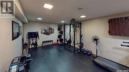 858 Dorothy Street, Regina, SK - Indoor Photo Showing Gym Room