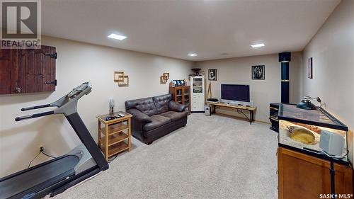 858 Dorothy Street, Regina, SK - Indoor Photo Showing Basement