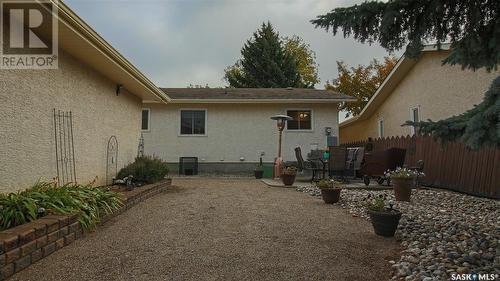 858 Dorothy Street, Regina, SK - Outdoor