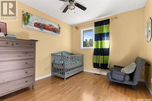 242 Smith Street, Regina, SK - Indoor Photo Showing Bedroom