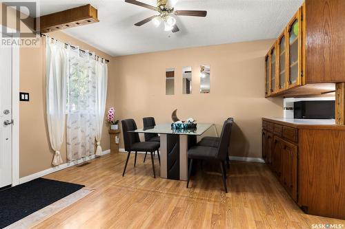 242 Smith Street, Regina, SK - Indoor Photo Showing Dining Room