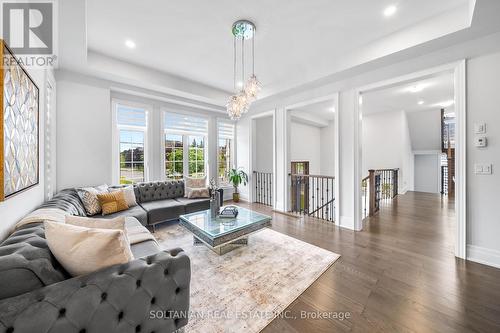 168 Cummer Avenue, Toronto, ON - Indoor Photo Showing Living Room