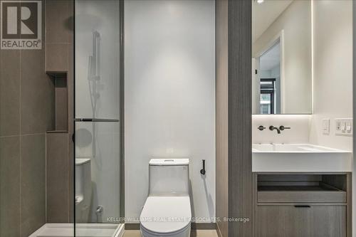 3909 - 55 Charles Street E, Toronto, ON - Indoor Photo Showing Bathroom