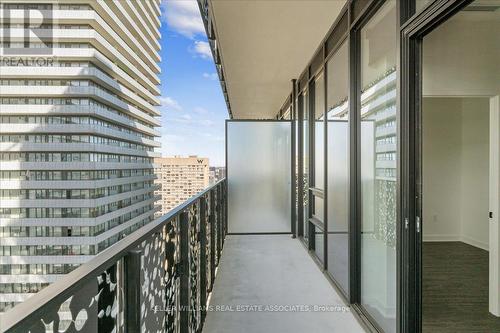 3909 - 55 Charles Street E, Toronto, ON - Outdoor With Balcony